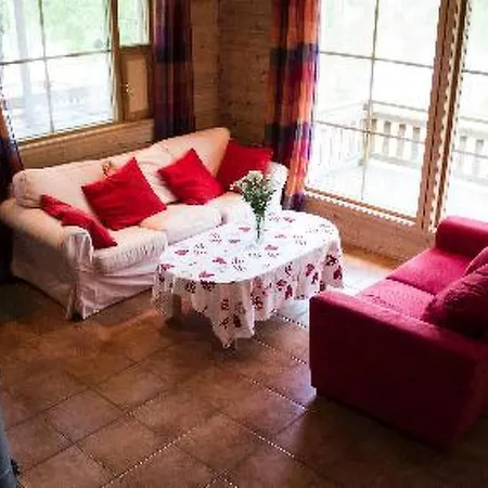 1 By Interhome Casa vacanze Pernoo